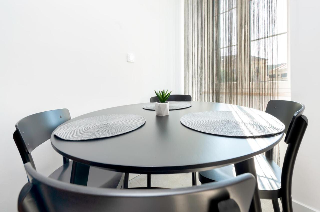 City Comfort Apartments Rovinj Bagian luar foto